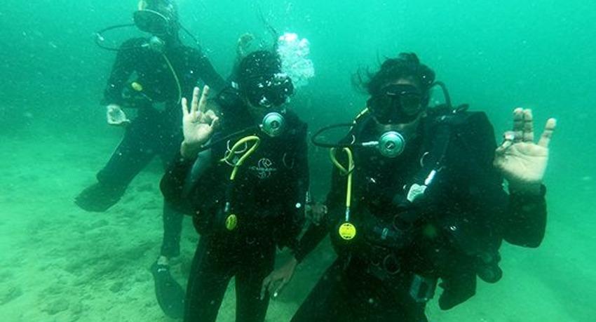 Navy women divers make history completing first ever Basic Diving Module